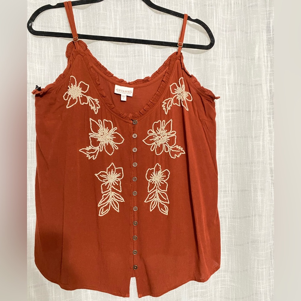 Women’s Terracotta colored strap top, size L, beaded flower
